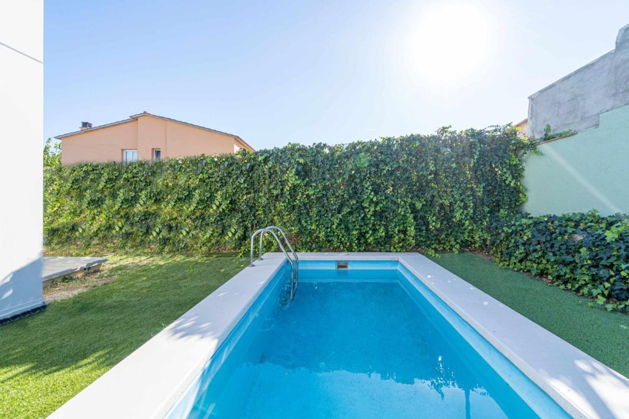 Jouvacations Villa La Selva Vilafant Bagian luar foto